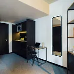 The Social Hub 4*