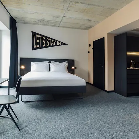 The Social Hub Hotel