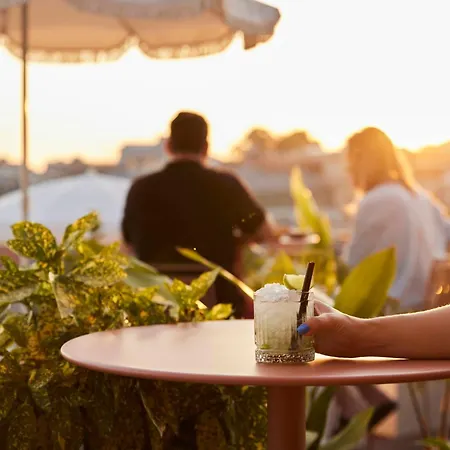 The Social Hub 4* Porto