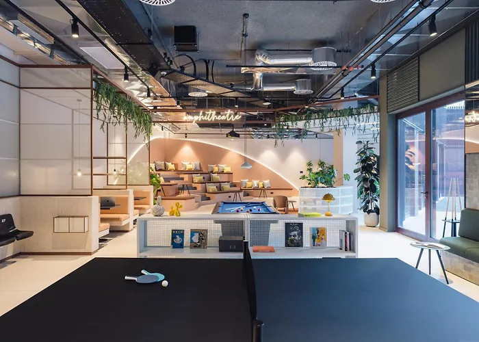 The Social Hub 4* Oporto