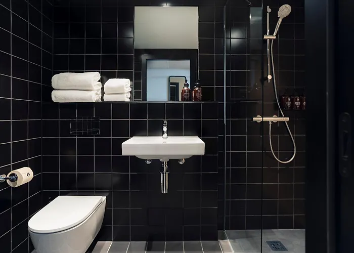 The Social Hub 4* Oporto