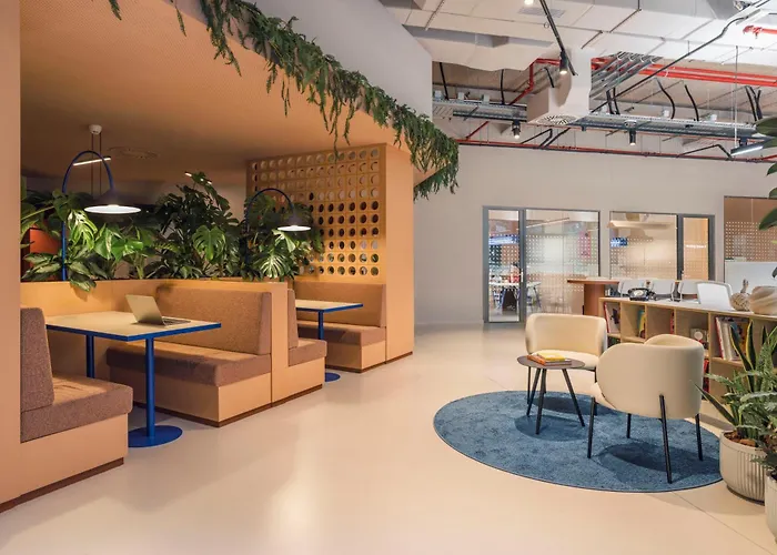 The Social Hub فندق بورتو