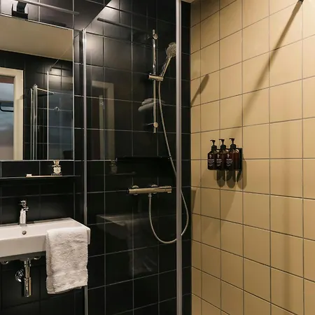 The Social Hub 4* Porto